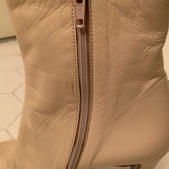 Miu Miu Creme Round Toe Booties - Picture 3 of 8